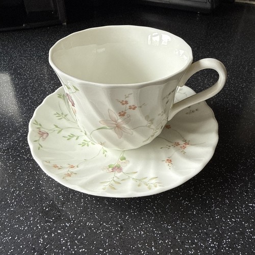 Wedgwood bone china campion - bone,