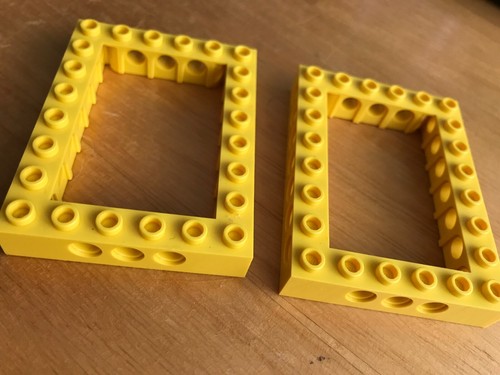 Lego technic yellow gearbox - lego, 2
