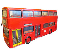 CSM BUS MODEL 1;50 SCALE LONDON TRANSPORT MCW METROBUS ROUTE 170