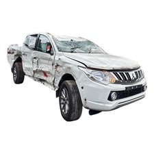 MITSUBISHI L200 WHEEL NUT 2.4