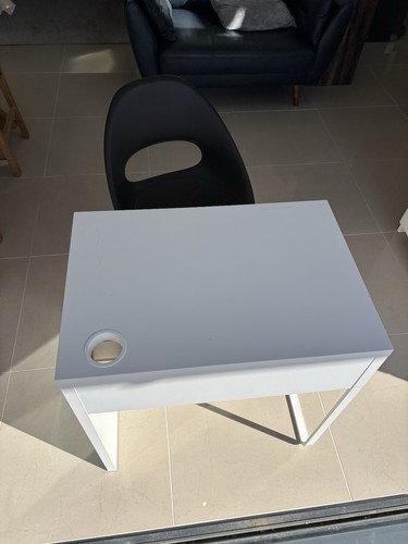 Ikea micke desk - micke, white