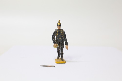 Wwi german officer lead - german,