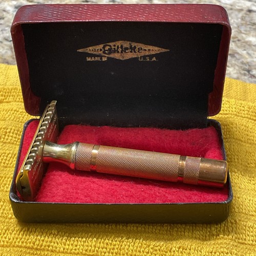 Gillette new deluxe open comb - new,