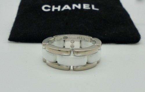Authentic chanel ultra white - authentic,