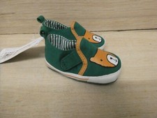 0-3 months bear green shoes marks and spencer