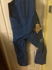 BURTON AK GORE TEX CYCLIC 2L