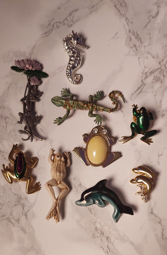 Vintage animal brooch - animal, lot