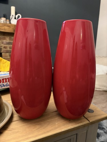Matching pair large - pair, red