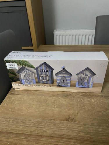Next wooden beach - next, hut