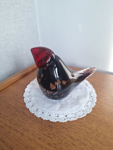 Glass blown bird paperweight - glass, /