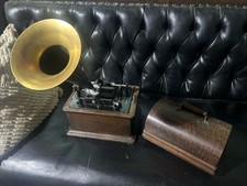 EDISON STANDARD PHONOGRAPH