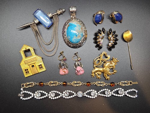 Vintage costume jewelry - vintage, 10