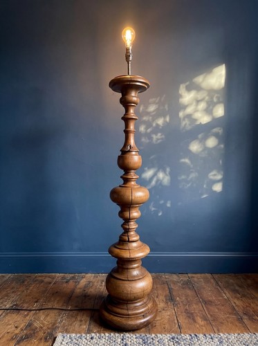 Antique italian turned walnut - italian,