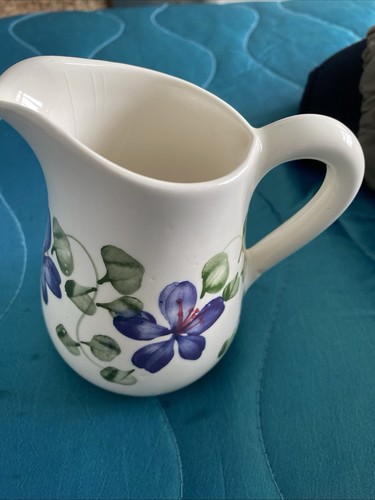 Cinque ports pottery jug - cinque,