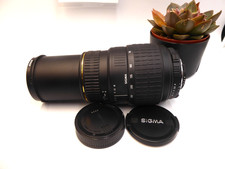 Nikon Digital fit Sigma super  APO 70-300mm D AF Macro Zoom Lens vgc + caps hood
