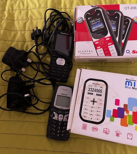 Vintage mobile phones job lot - phones,