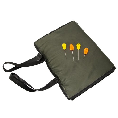Foldable fishing unhooking mat - foldable,