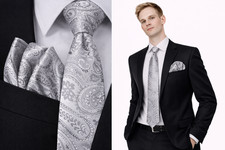 Silver Men's Tie & Hanky