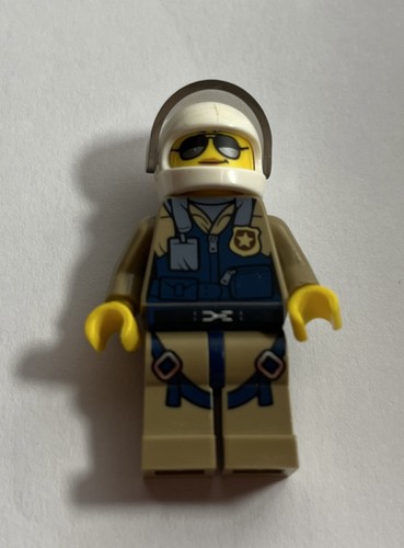 Lego minifigure female - lego,