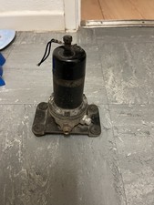 CLASSIC SU FUEL PUMP ON MOUNTING PLATE