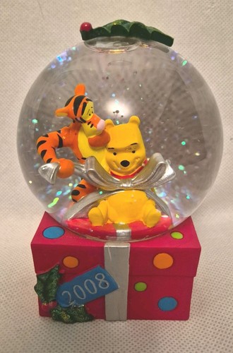Disney store exclusive - disney, 2008
