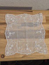 Nottingham Lace 24cm Square White