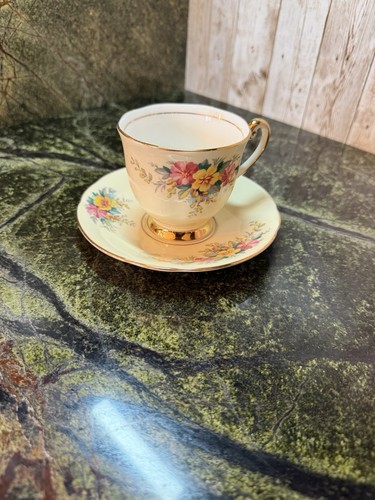 Windsor bone china tea cup - bone, &