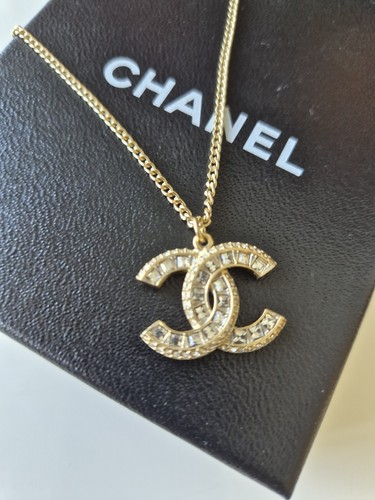 Authentic chanel crystal - authentic,