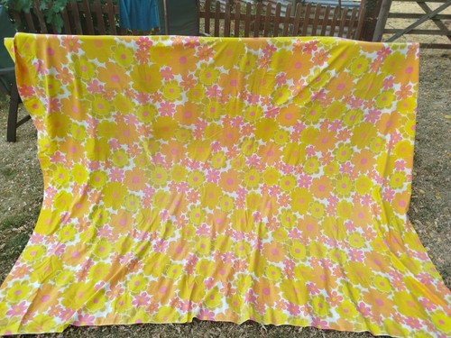 Vintage double size flat sheet - double,