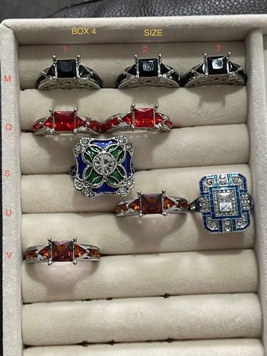 Fashion costume jewellery - fashion/costume,