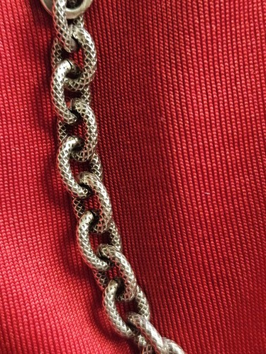 Heavy silver chain link