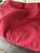 Laura Ashley LEWES King / Superking Bedspread In Cranberry 260 X 240 Cm