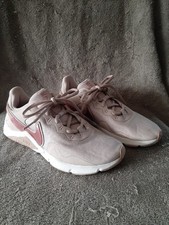 Nike Legend Essential Dusty