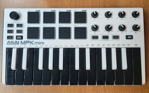 Akai mpk mini mk2 mkii - mini, white