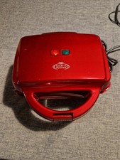 Giles & Posner Mini Cupcake Maker Machine Red Non Stick