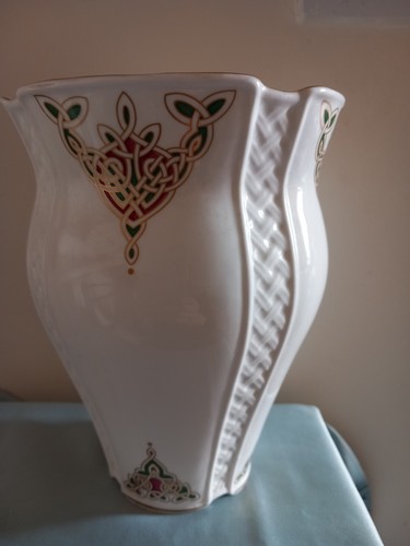 Royal tara fine bone china - royal,