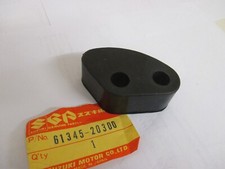NOS SUZUKI RM80 RM 80 UPPER CHAIN GUIDE DEFENCE UPPER ROLLER 61345-20300