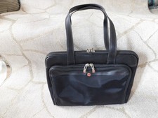 WENGER - The Rhea - Shoulder Bag in black
