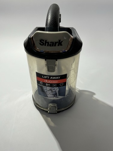 Shark lift away - away, duo