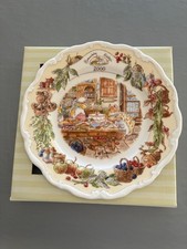 BOXED Bramley Hedge Royal Doulton plate year 2000    