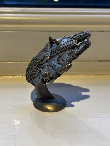 Star wars millennium falcon - star,