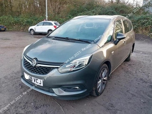 Vauxhall zafira tourer - c,