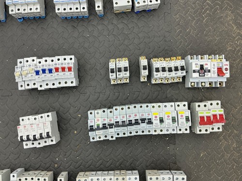 Wylex mcb circuit breaker - ,