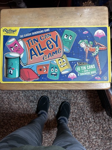 Tin can alley fairground - tin,