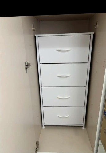 White chest drawers dresser - of,