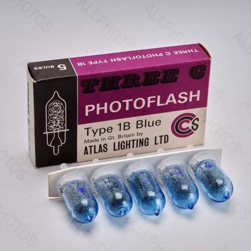 Three photo flash bulbs - bulbs, type