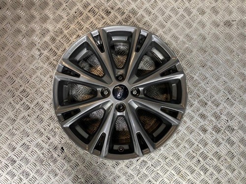 Ford fiesta mk7 zetec s - ford,