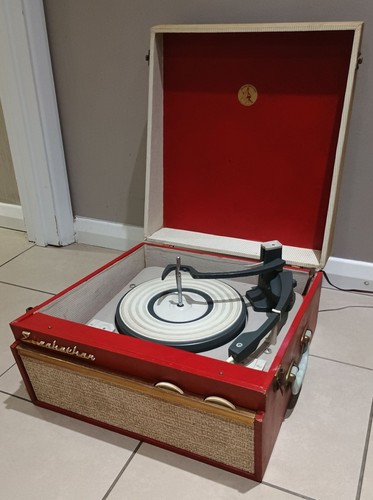 Vintage 1960s red - 1960s, lyric