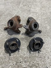 FORD SIERRA XR 4X4 FRONT HUBS