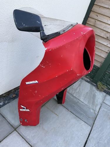 Honda front fairing screen - fairing,